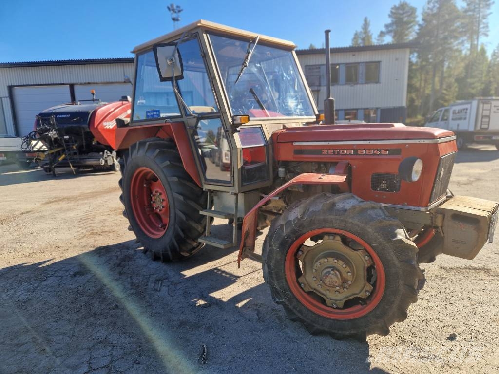Zetor 6945 Traktorer