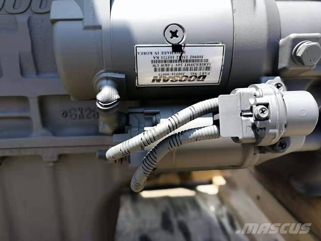 Doosan DE12TIS construction machinery motor 发动机