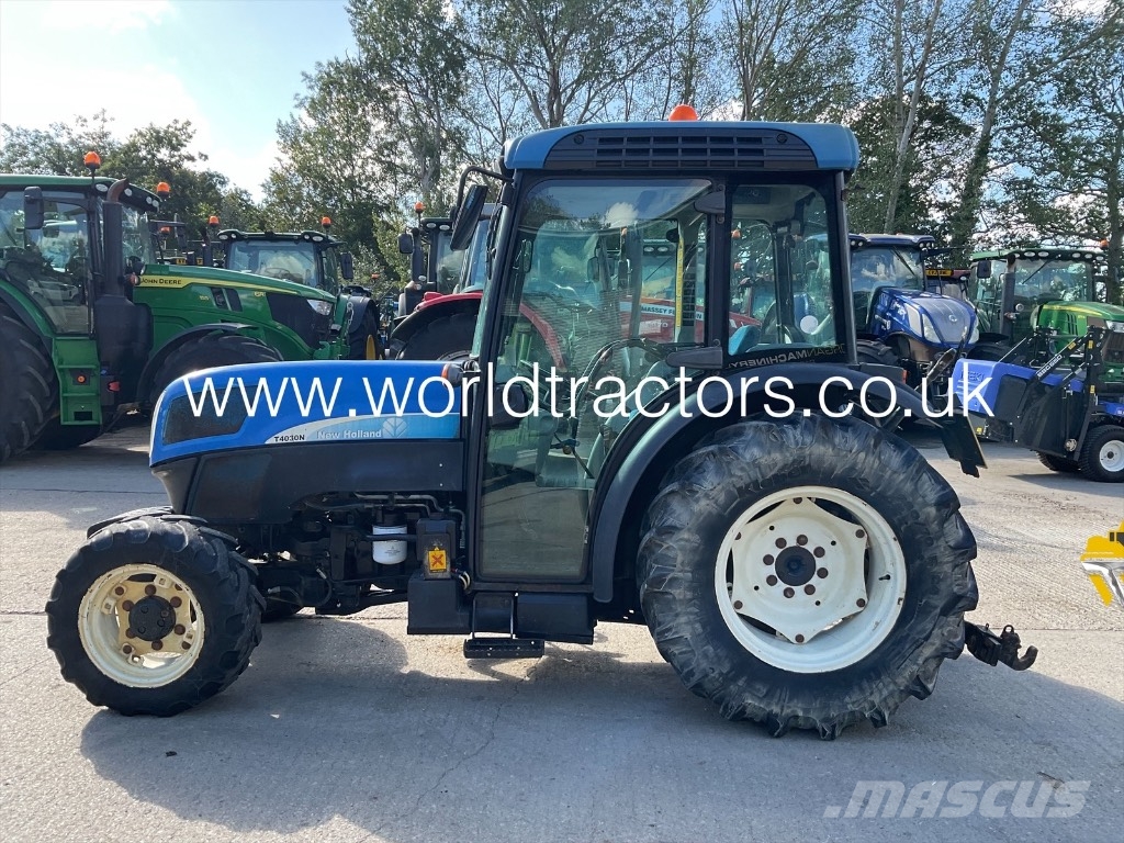 New Holland T 4030 Traktorok