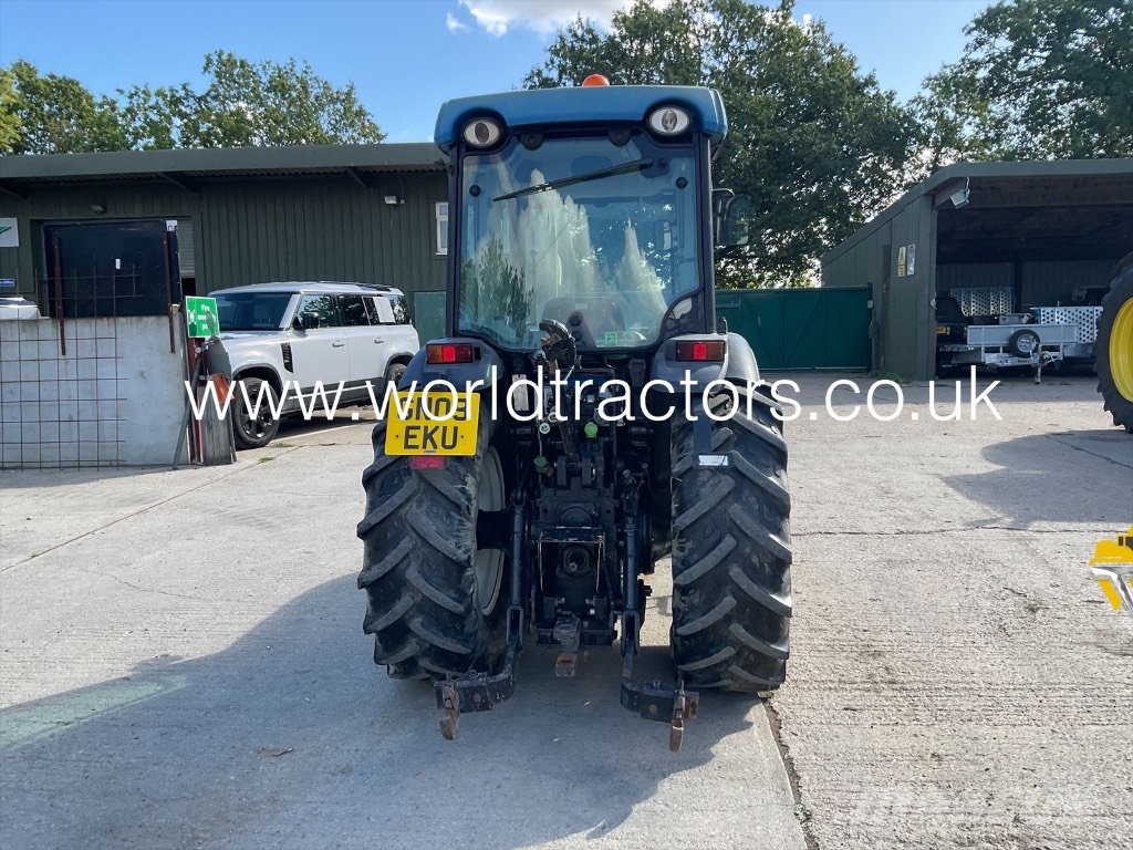 New Holland T 4030 Traktorok