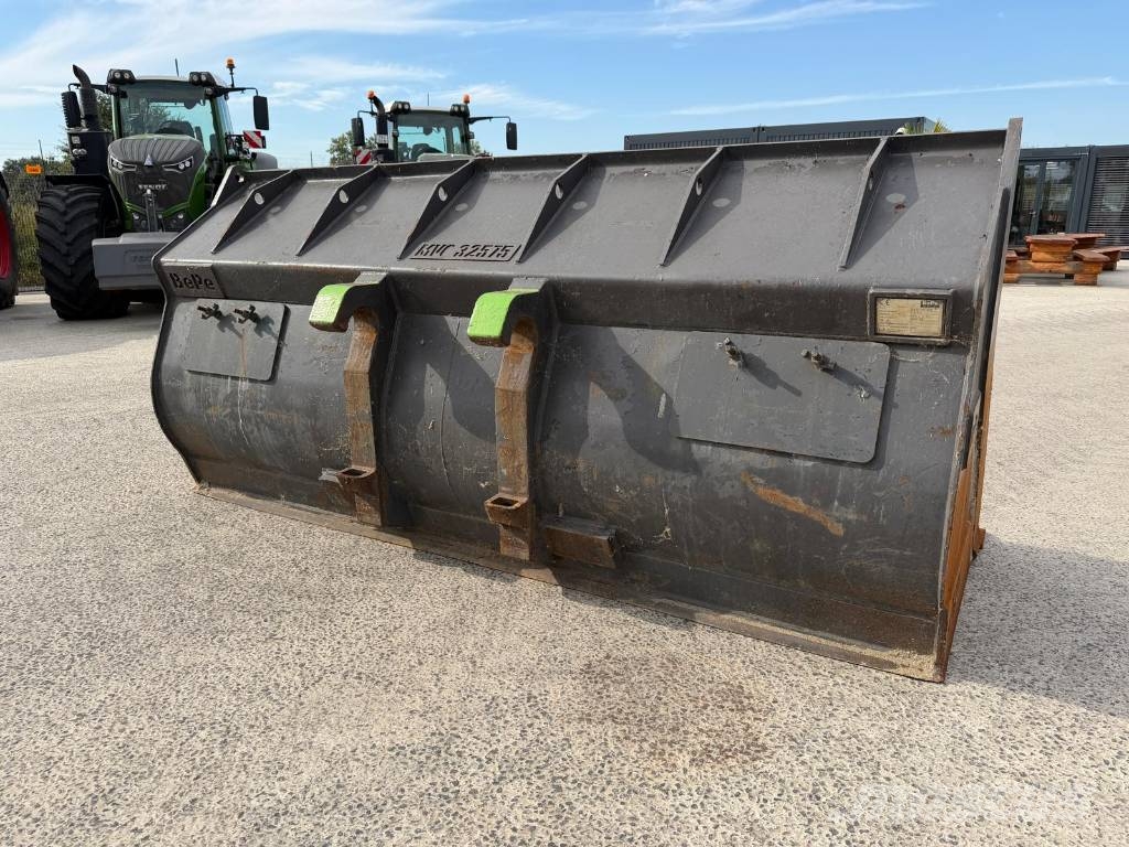 BePe Dichte bak / GP bucket 325cm 4200 liter Verachtert Schaufeln