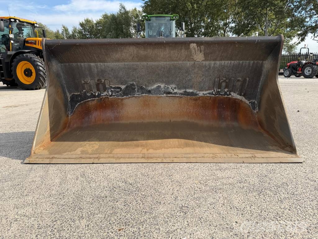 BePe Dichte bak / GP bucket 325cm 4200 liter Verachtert Schaufeln