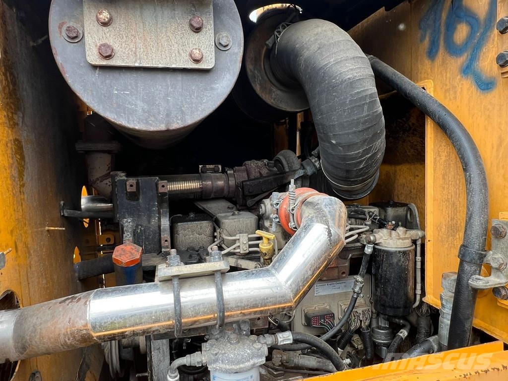 Hyundai HL757-7 لوادر بعجل