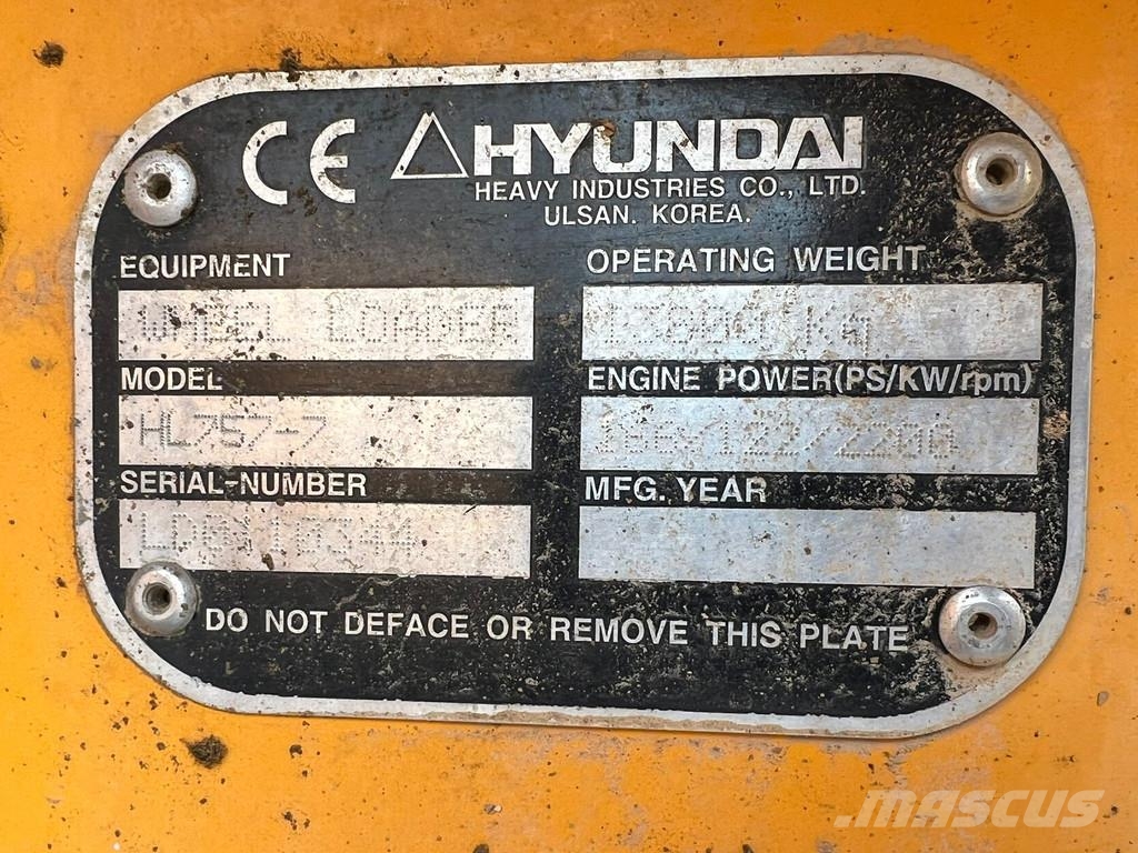 Hyundai HL757-7 لوادر بعجل