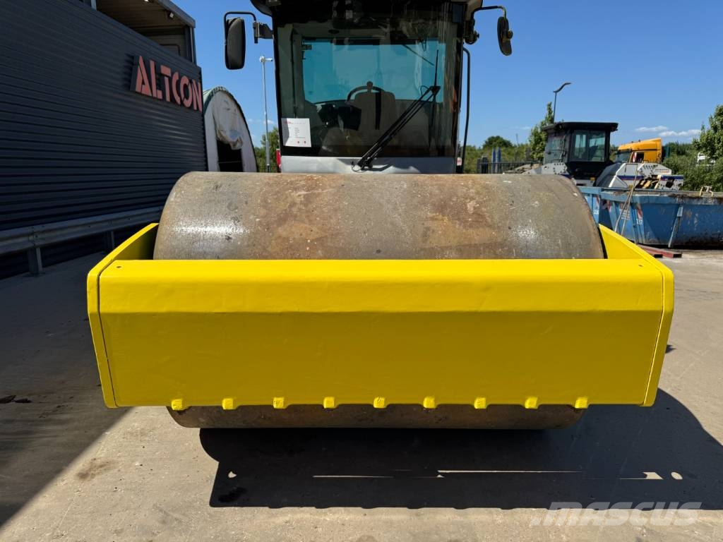 Dynapac CA 3500 D Trilrolwalsen