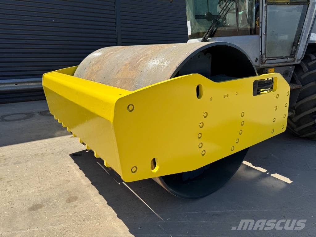 Dynapac CA 3500 D Trilrolwalsen