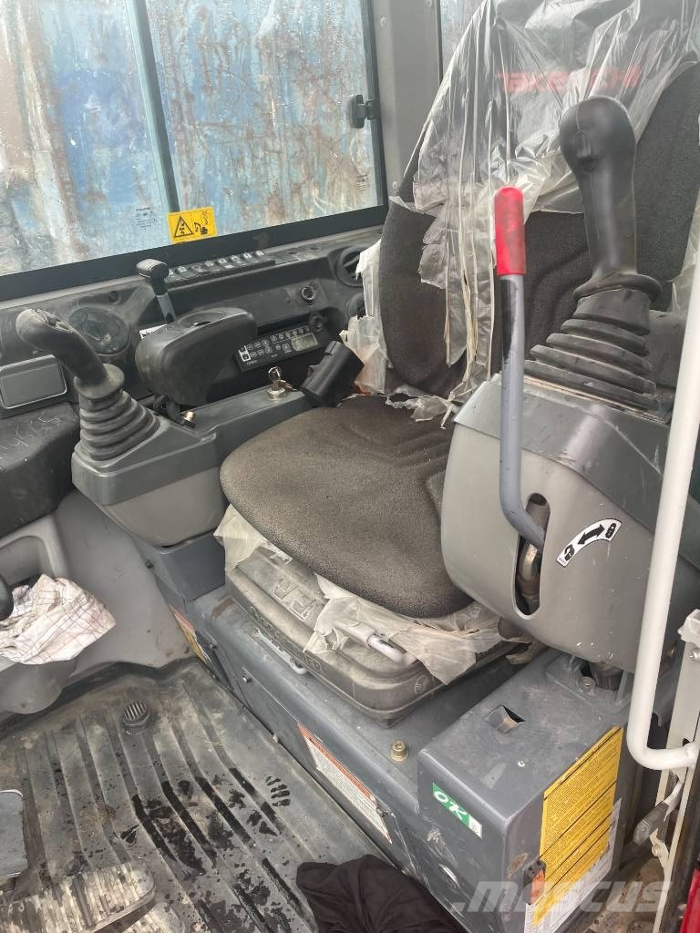 Takeuchi TB230 Εκσκαφάκι (διαβολάκι) < 7t