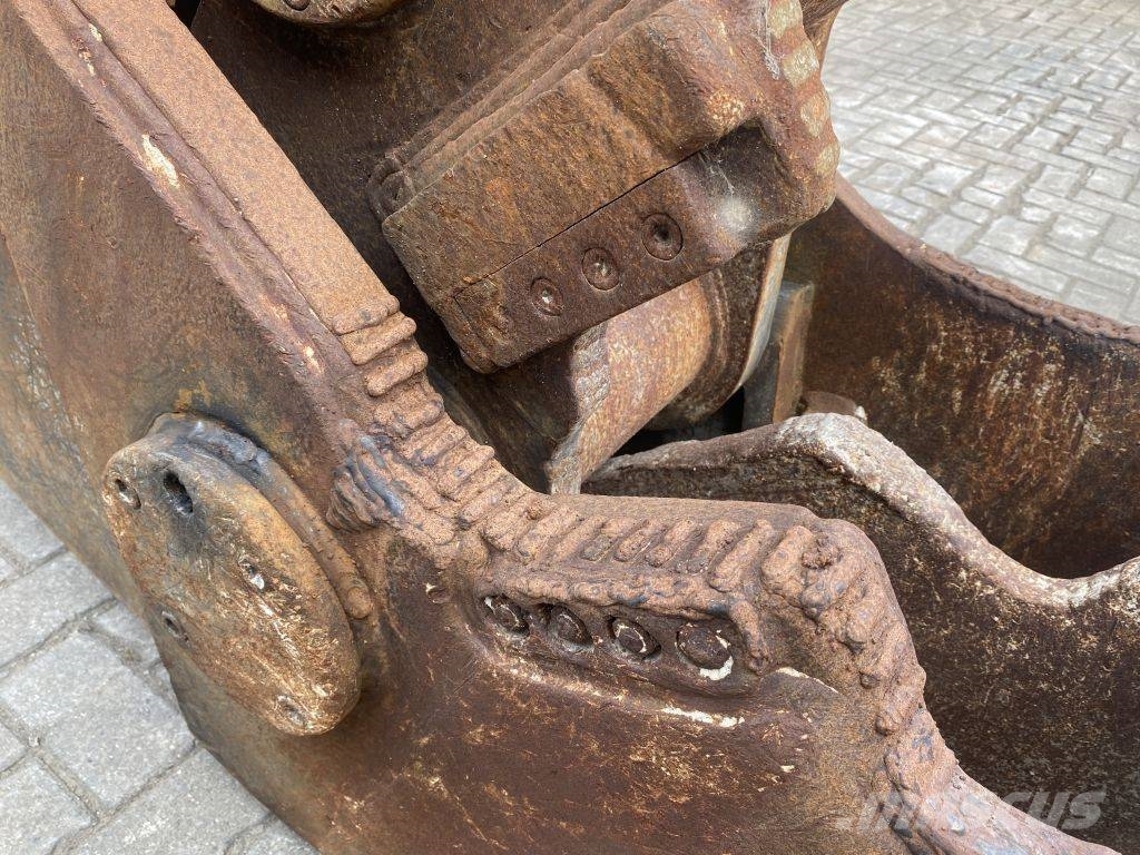  Crusher CW 30 Ehituspurustid
