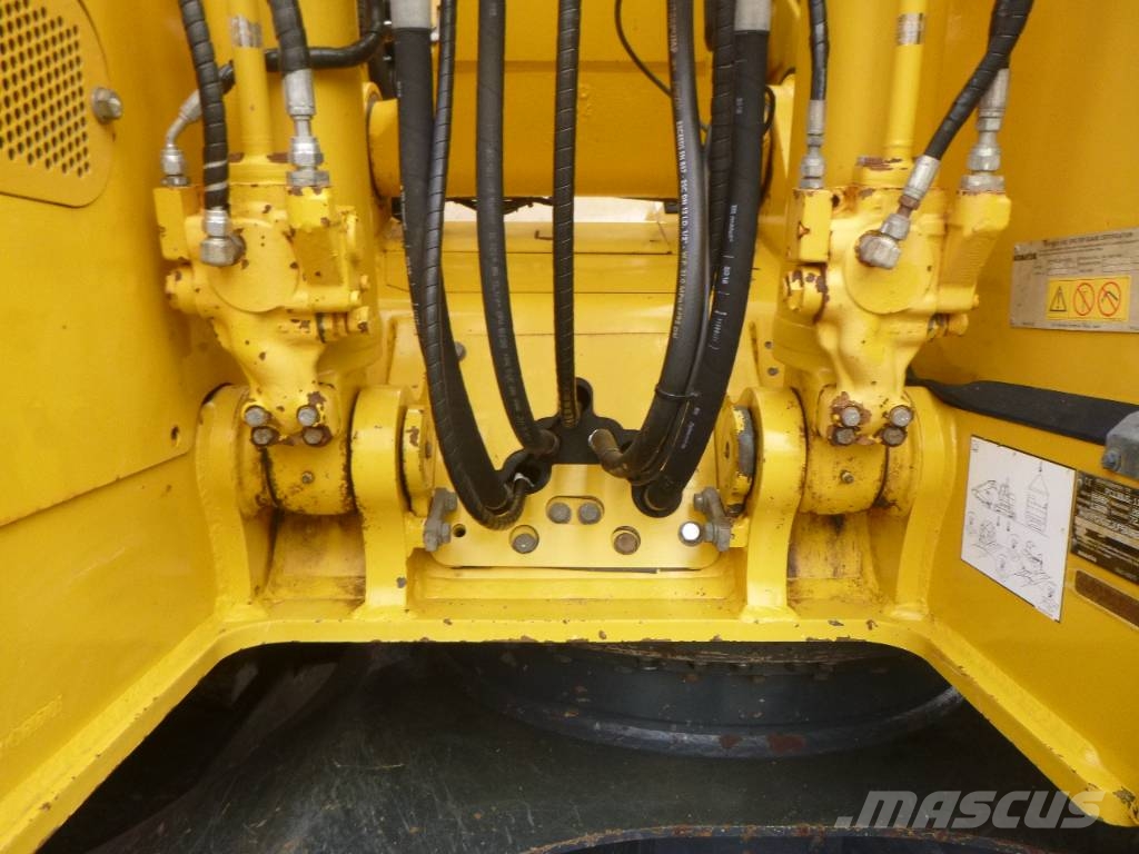 Komatsu PC 138 US-11 Telakaivukoneet