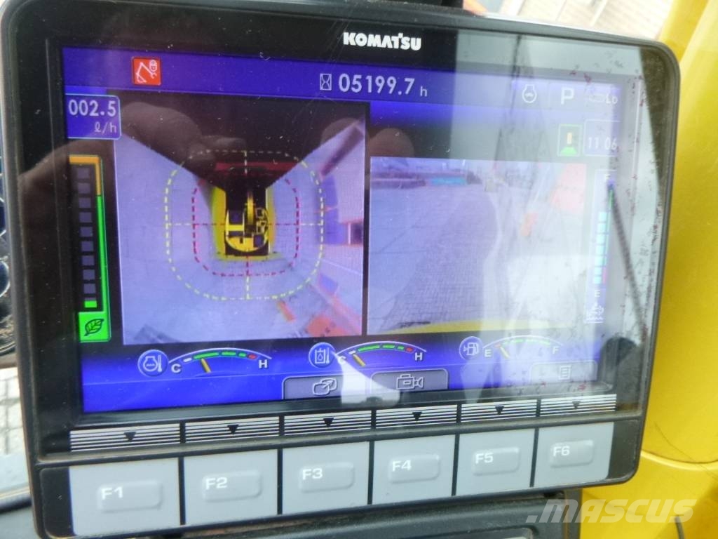 Komatsu PC 138 US-11 Telakaivukoneet