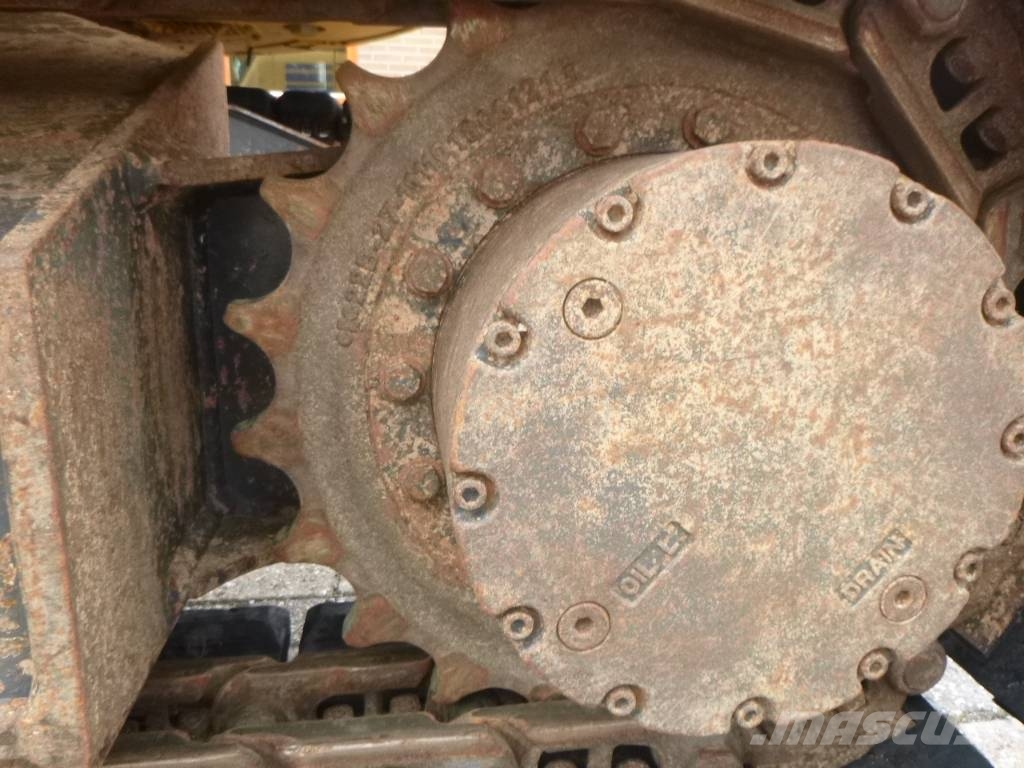 Komatsu PC 138 US-11 Telakaivukoneet