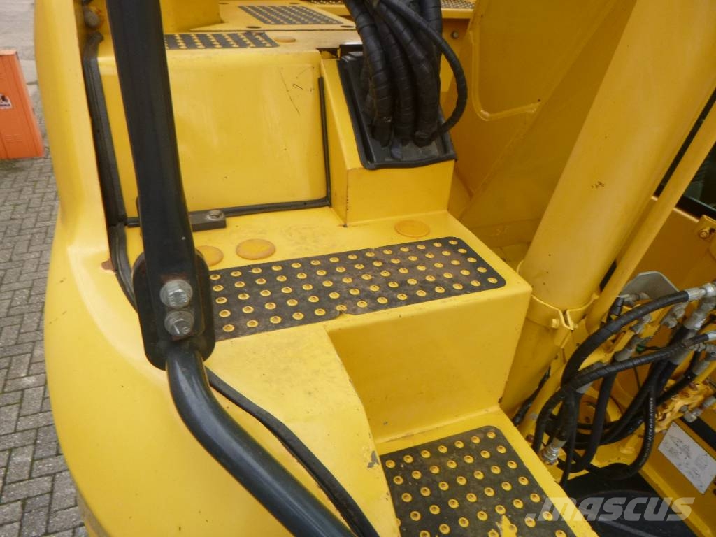 Komatsu PC 138 US-11 Telakaivukoneet