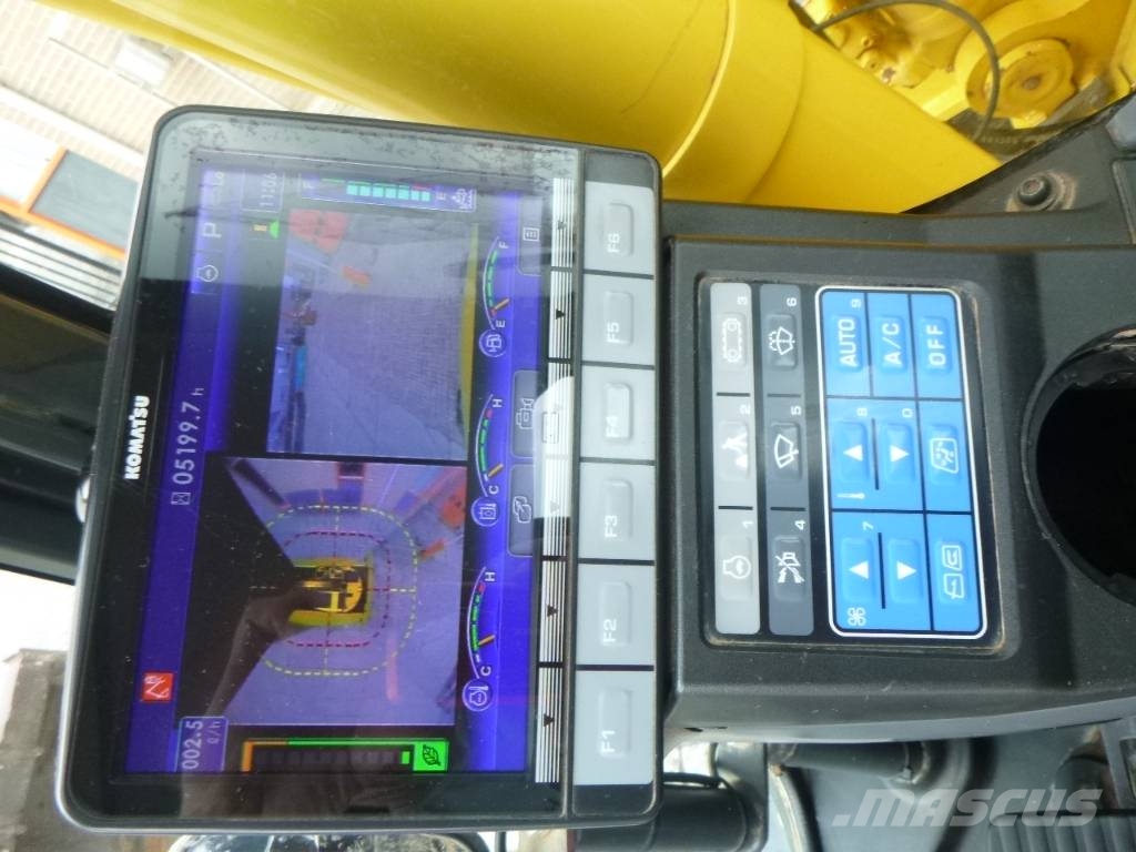 Komatsu PC 138 US-11 Telakaivukoneet