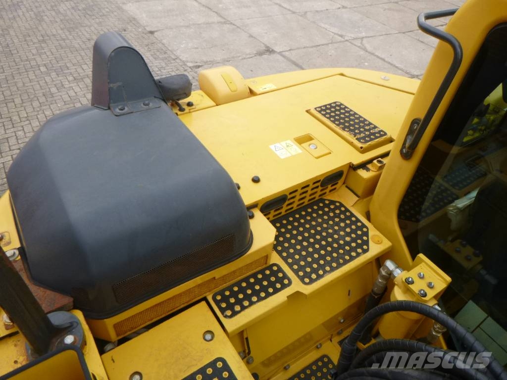 Komatsu PC 138 US-11 Telakaivukoneet