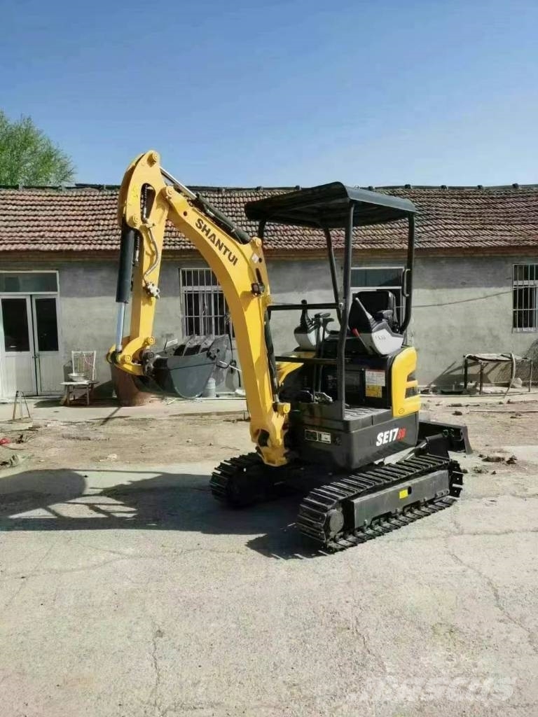 Shantui SE 17 SR 小型挖掘机