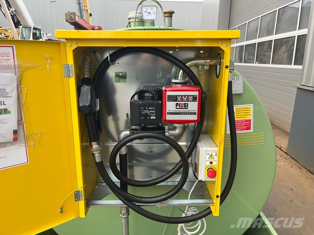 Emiliana Serbatoi TF3/50 3000Ltr. Auto's