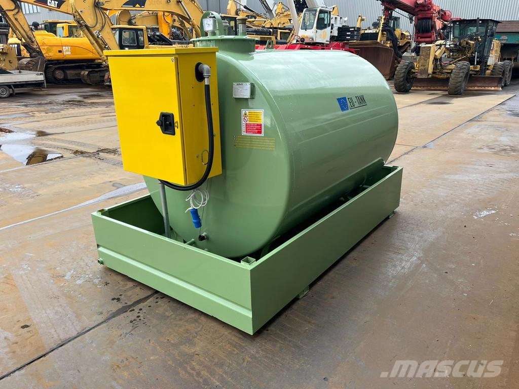 Emiliana Serbatoi TF3/50 3000Ltr. Auto's