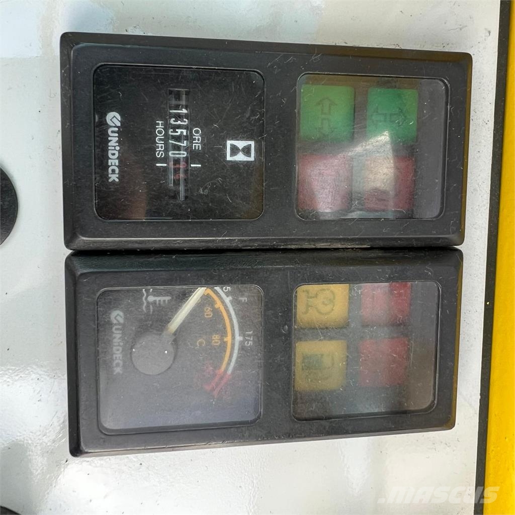 Combilift [DISCOUNT-SALE] C4000 Diesel  // TOP 4-way reach trucks
