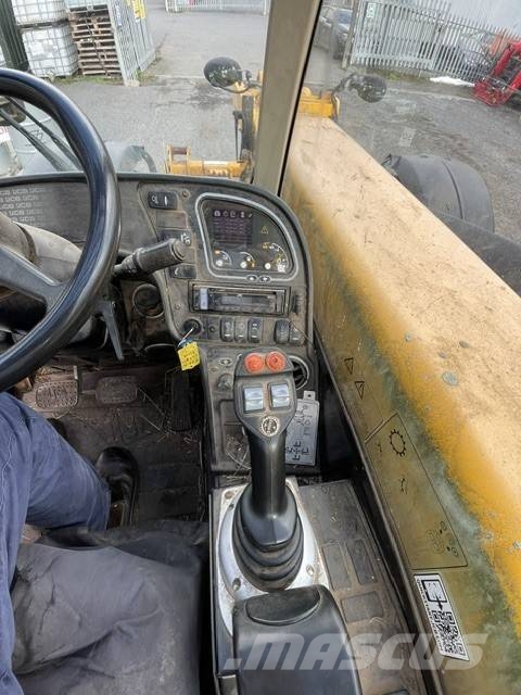 JCB 536-60 Agri Super معدات مناولة لأغراض الزراعة