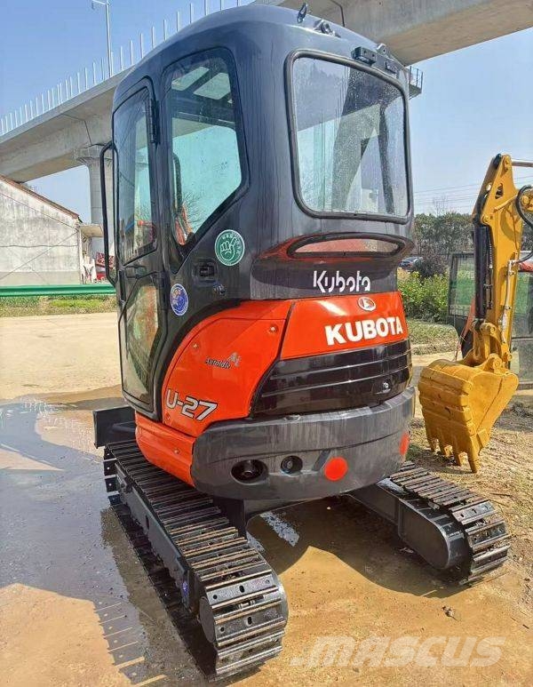 Kubota U 27 Miniexcavadoras