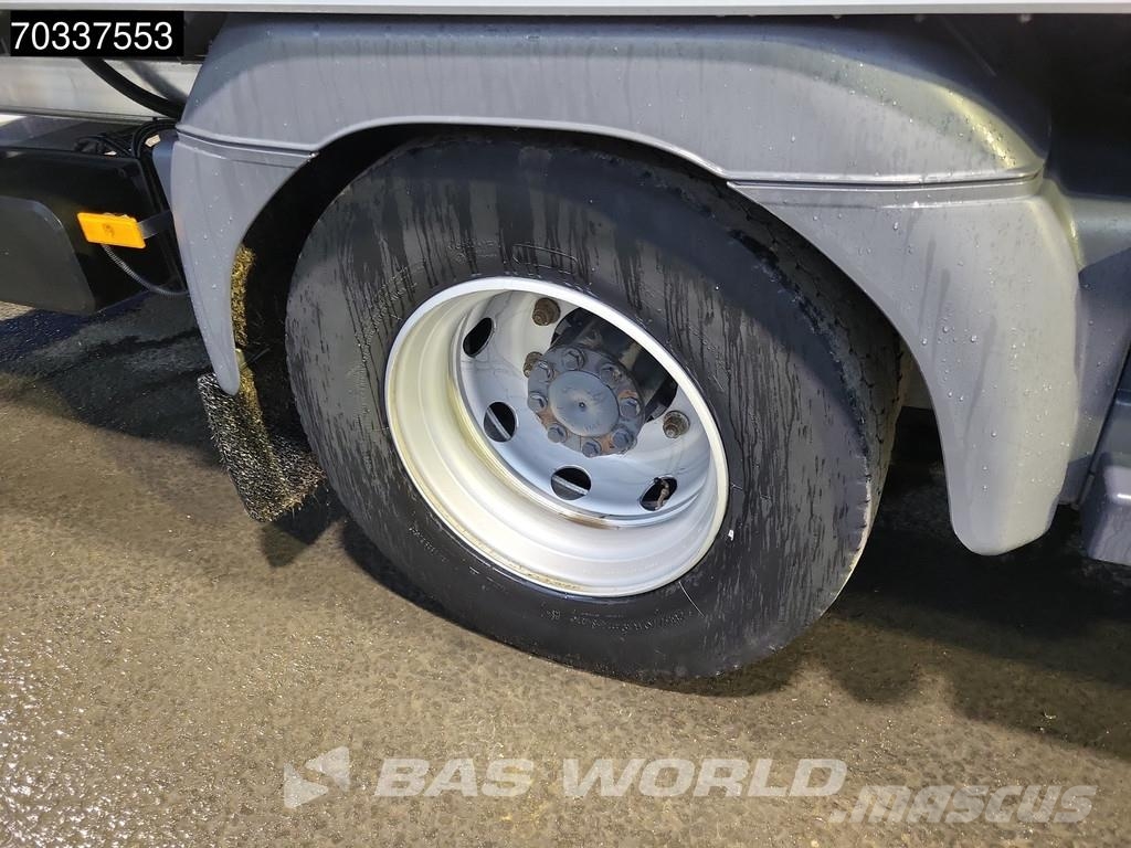 Mercedes-Benz Atego 1324 4X2 13t 6-Cylinder Engine Euro 6 Furgons