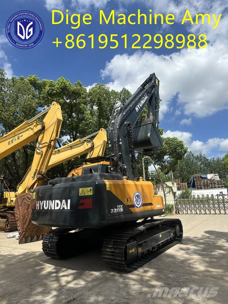 Hyundai HX220S Midi bageri 7t – 12t