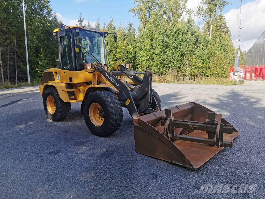 Volvo L 35 G Rataslaadurid