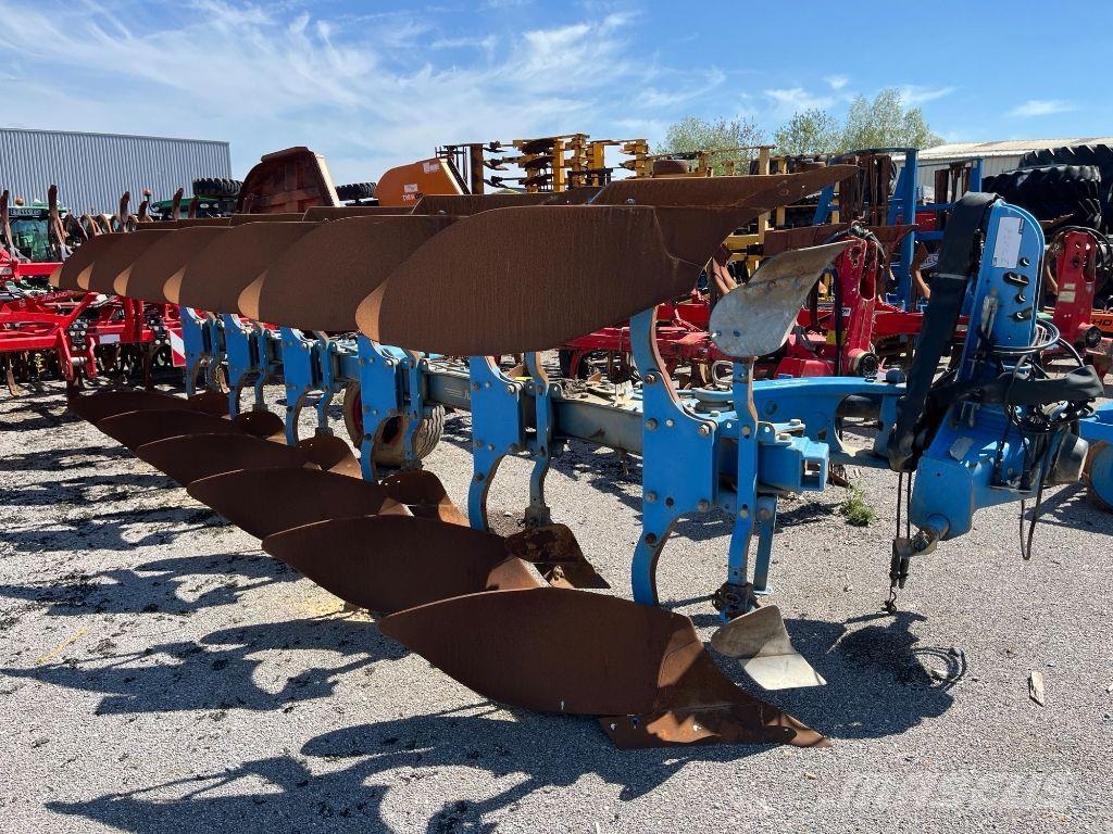 Lemken Juwel 8V محاريث تقليدية