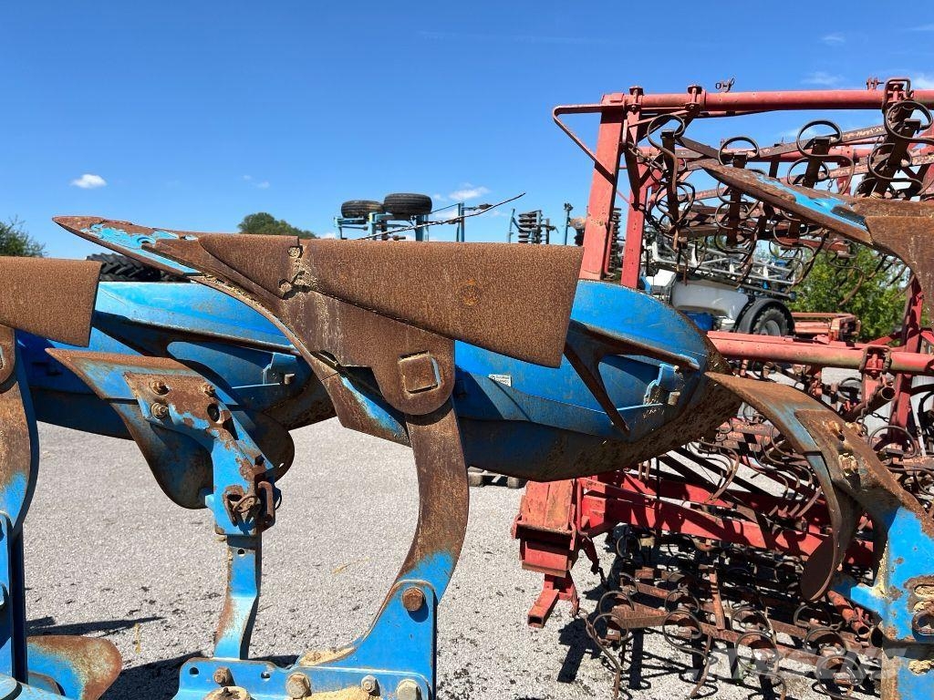 Lemken Juwel 8V Conventional ploughs