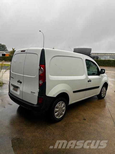 Renault KANGOO شاحنة مقفلة