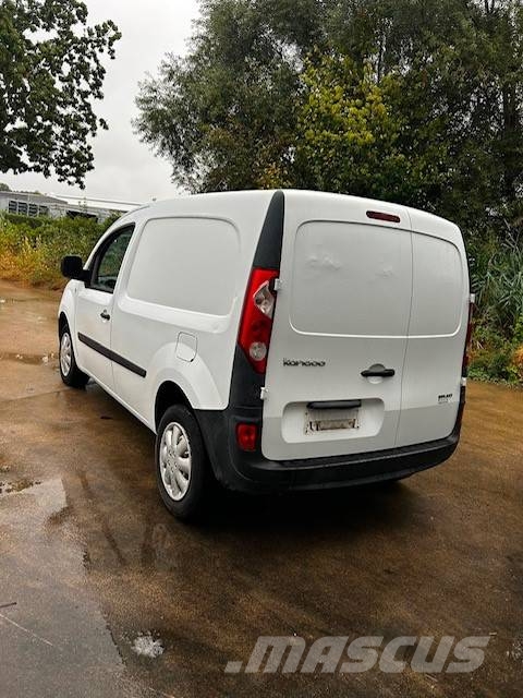 Renault KANGOO شاحنة مقفلة