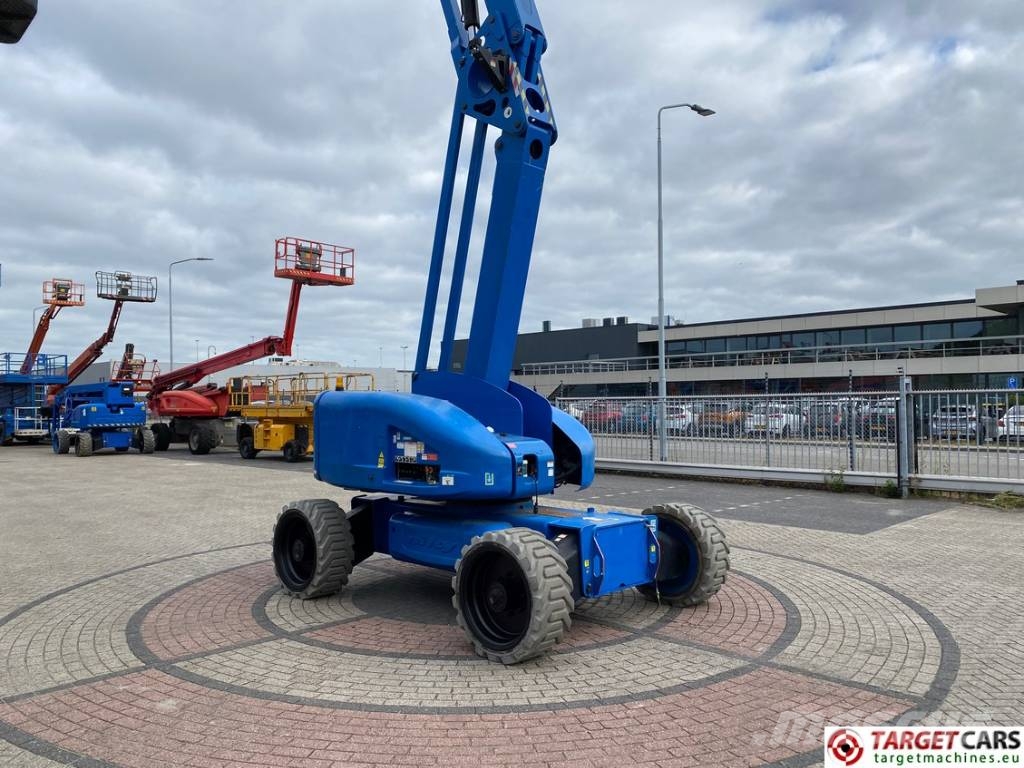 Niftylift HR28 HyBrid Articulated 4x4 Boom Work Lift 2800cm Kompaktsed poomtõstukid