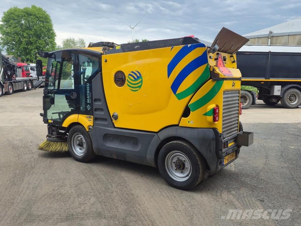 Mathieu MC210 SWEEPING MACHINE!! FORMER MONEY!! Barredoras
