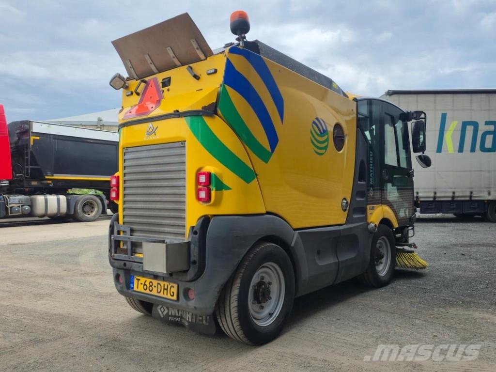 Mathieu MC210 SWEEPING MACHINE!! FORMER MONEY!! Barredoras