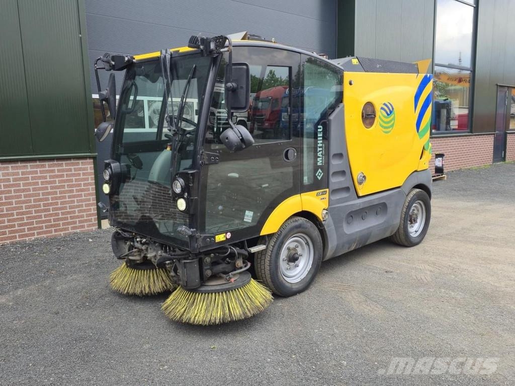 Mathieu MC210 SWEEPING MACHINE!! FORMER MONEY!! Barredoras