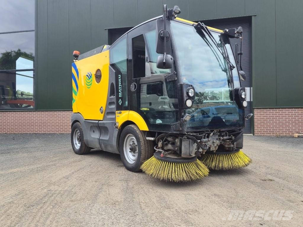 Mathieu MC210 SWEEPING MACHINE!! FORMER MONEY!! Barredoras