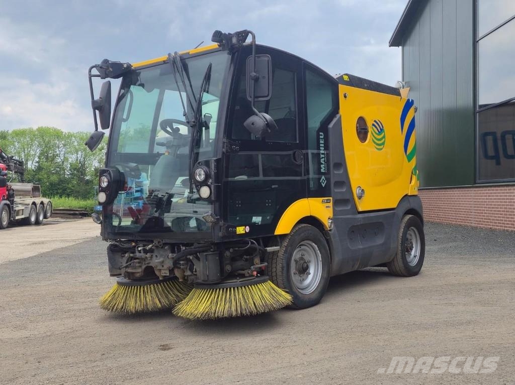 Mathieu MC210 SWEEPING MACHINE!! FORMER MONEY!! Barredoras