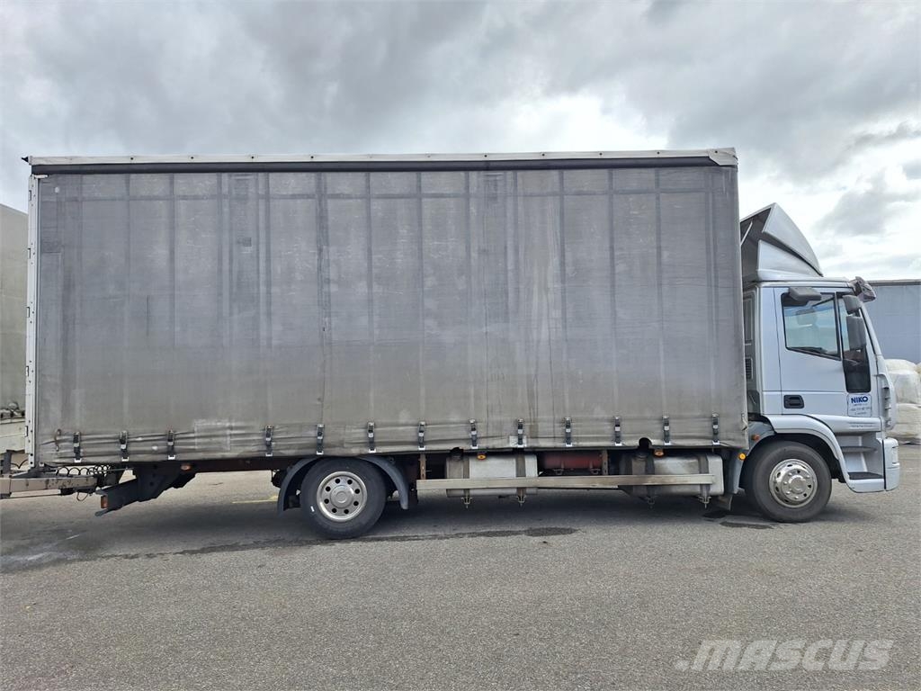 Iveco EUROCARGO 120 E 28 Шасі з кабіною
