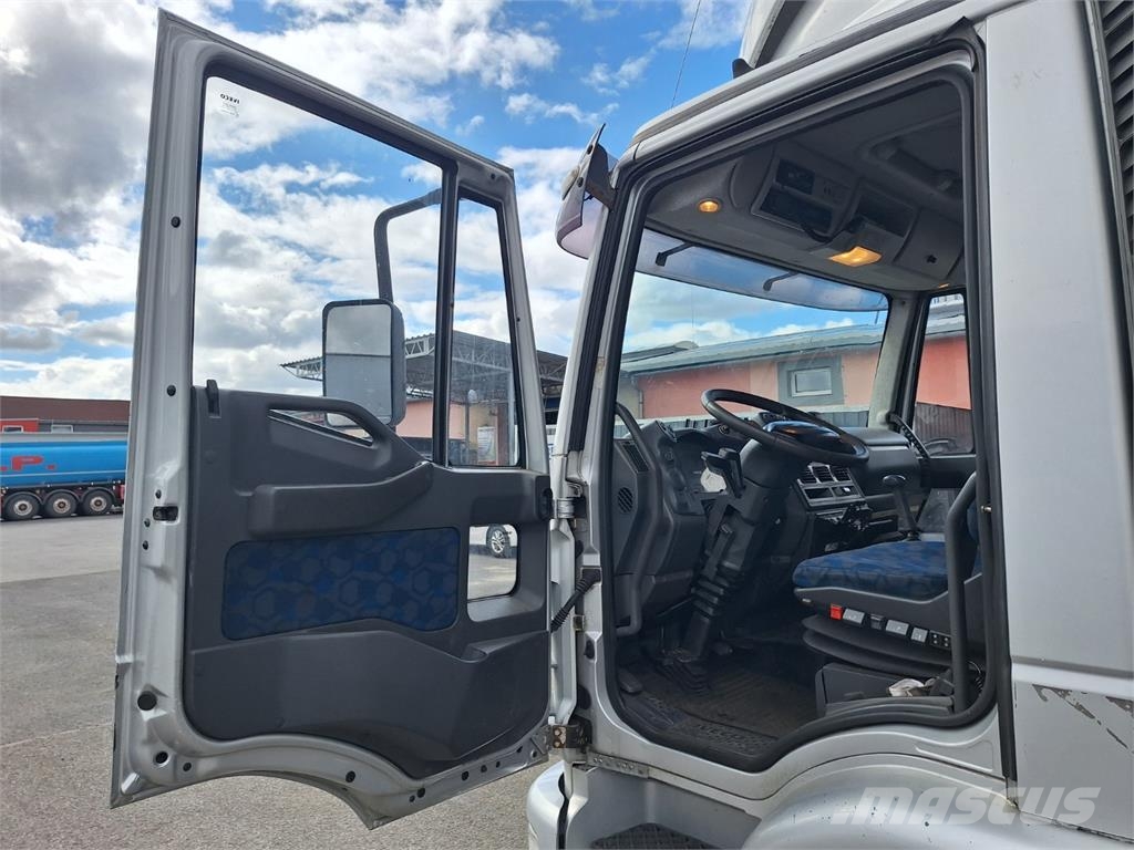 Iveco EUROCARGO 120 E 28 Шасі з кабіною