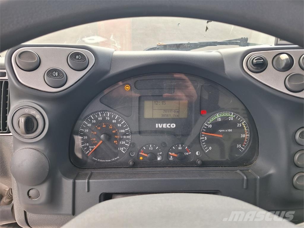 Iveco EUROCARGO 120 E 28 Шасі з кабіною