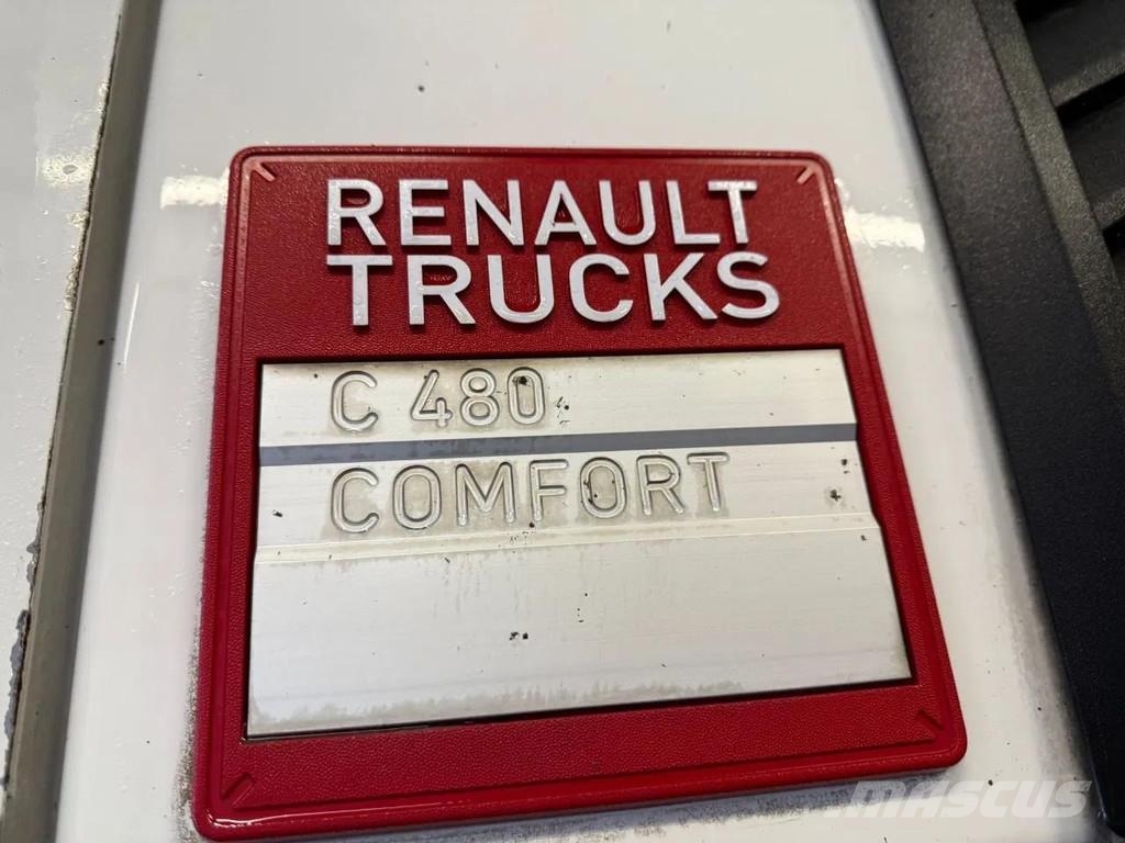 Renault C480 8X4 BELT + MIXER 9M3 + REMOTE CONTROL HUB RED Camiones de concreto