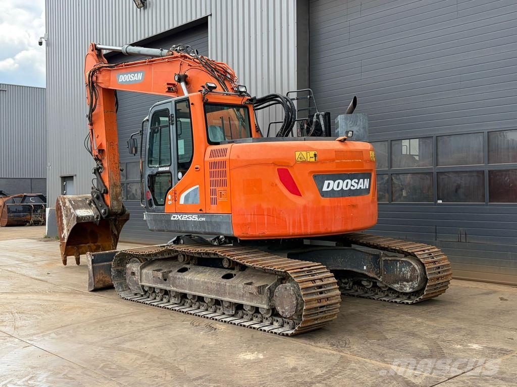 Doosan DX235LCR Raupenbagger