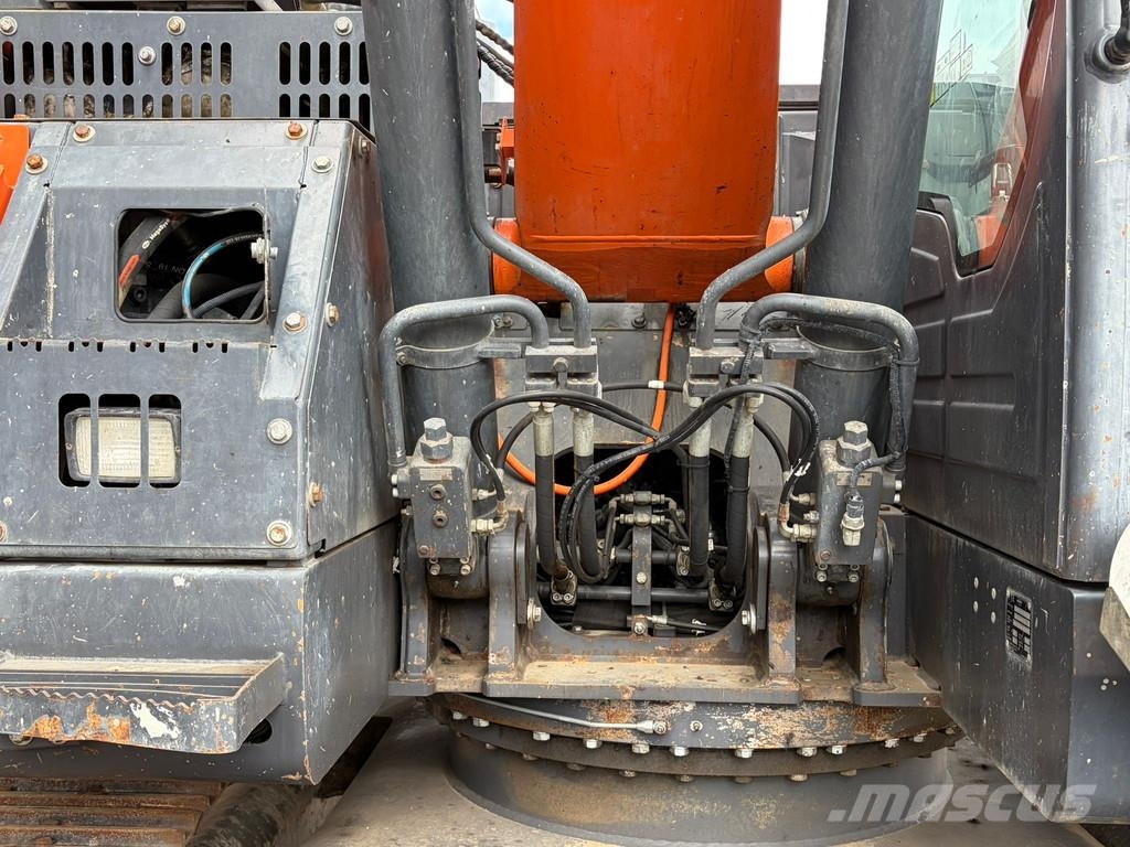 Doosan DX235LCR Raupenbagger