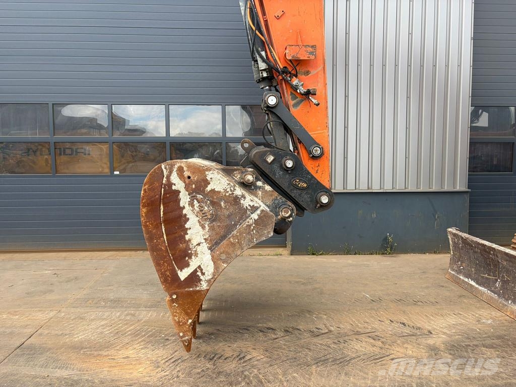 Doosan DX235LCR Raupenbagger