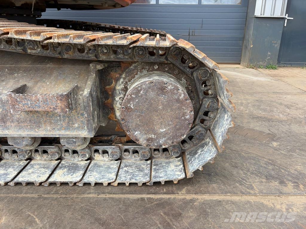 Doosan DX235LCR Raupenbagger