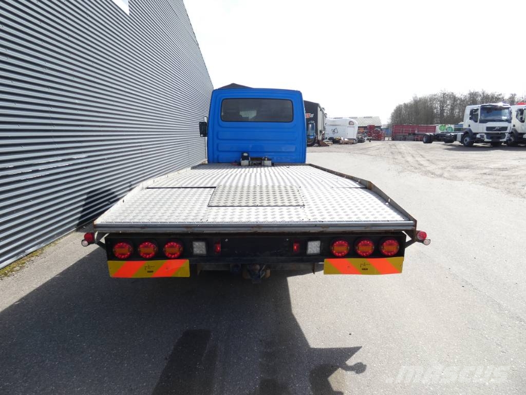 Iveco Daily C40 Camiones de cama baja