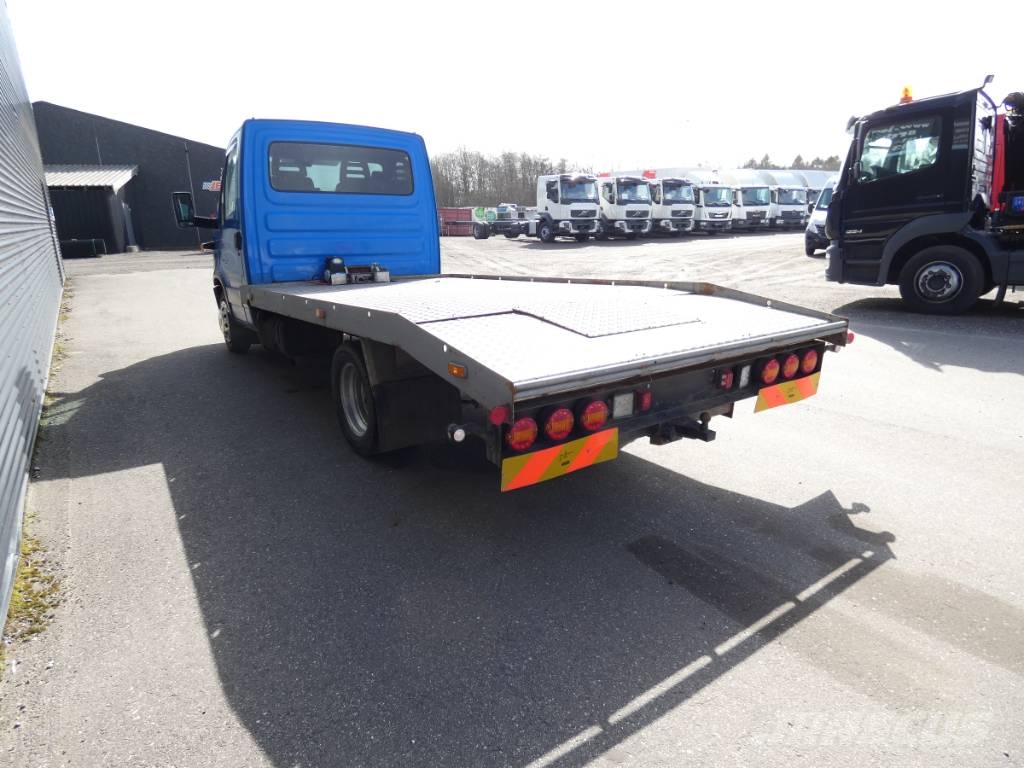 Iveco Daily C40 Camiones de cama baja