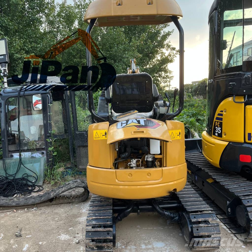 CAT 301.7CR 소형 굴삭기 7톤 미만