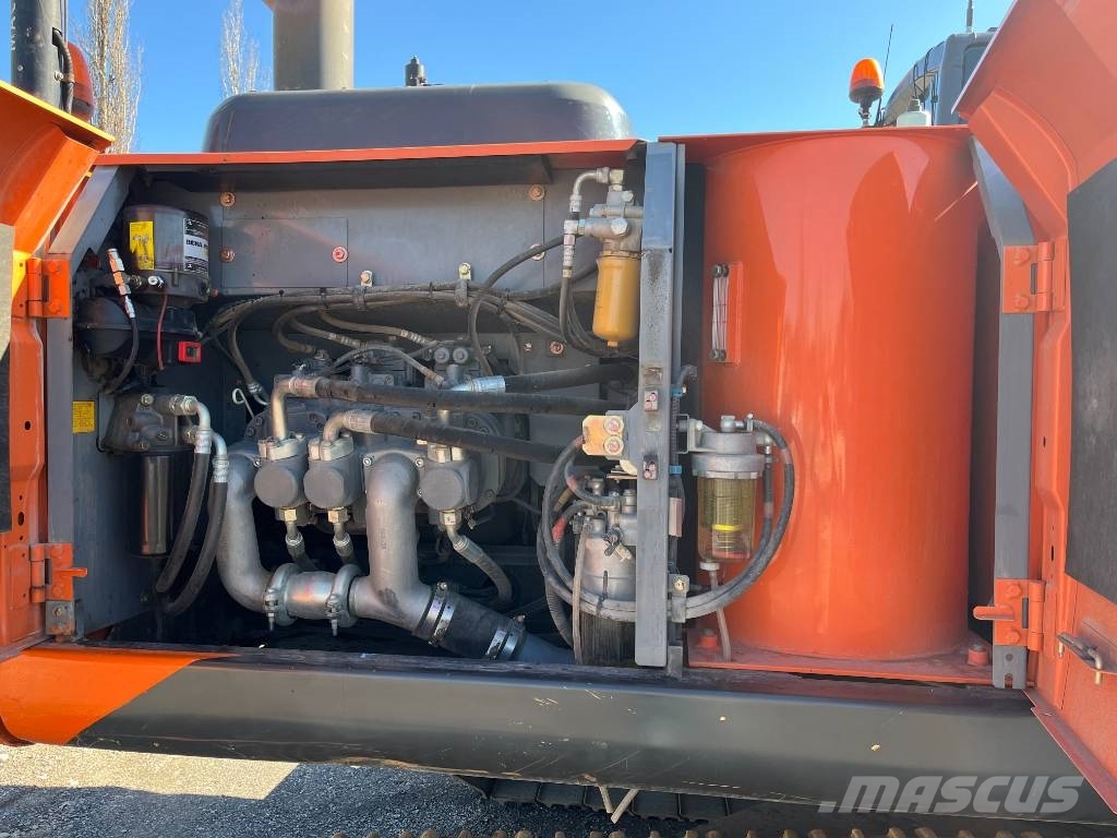 Hitachi ZX 210 LC-5 B 履带挖掘机