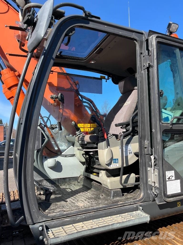 Hitachi ZX 210 LC-5 B, 2013, Timrå, Västernorrlands län, Suecia